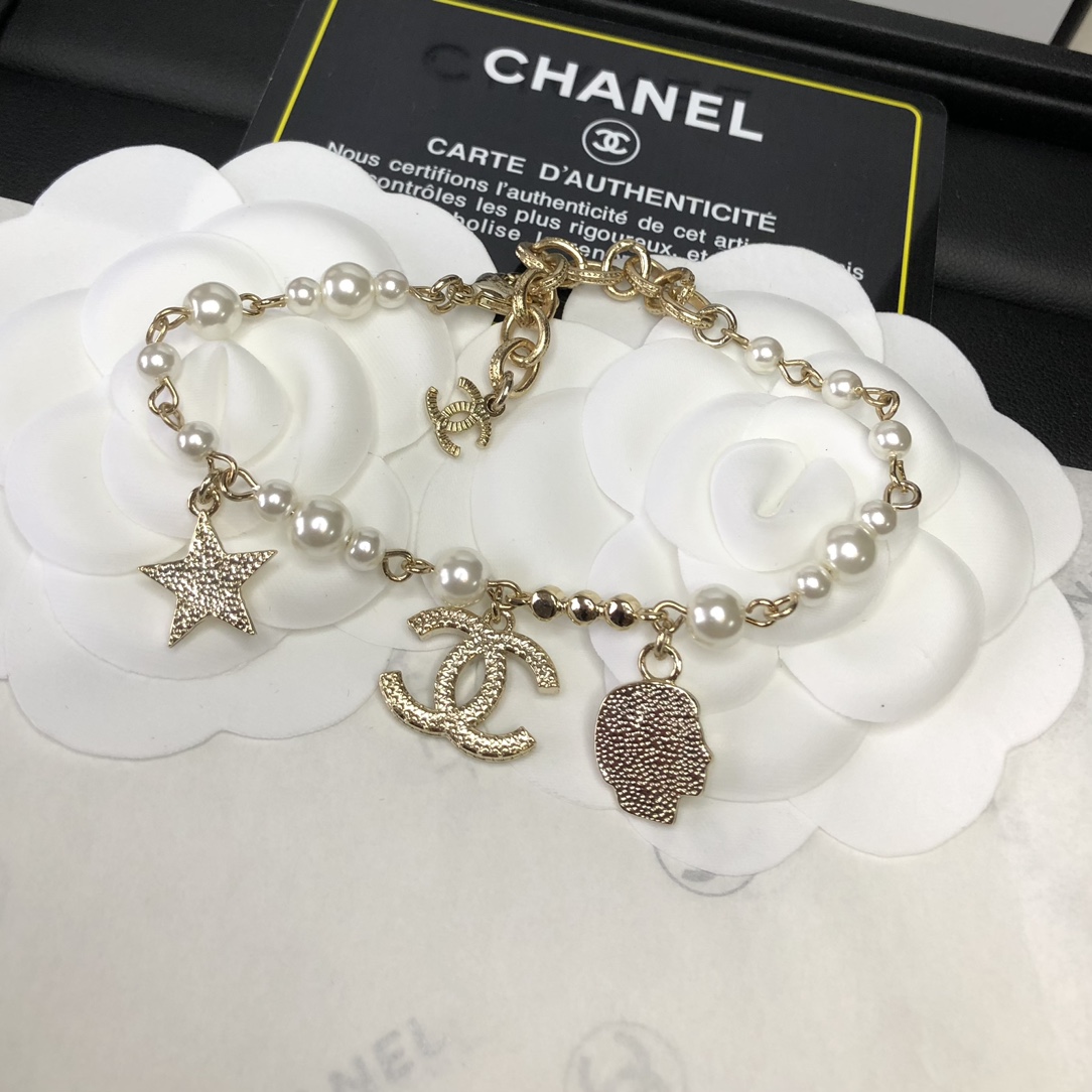 Chanel Bracelet Pearl