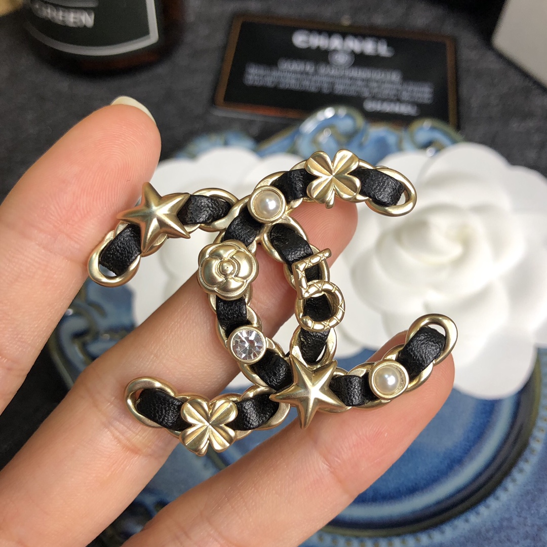Chanel Brooch Black