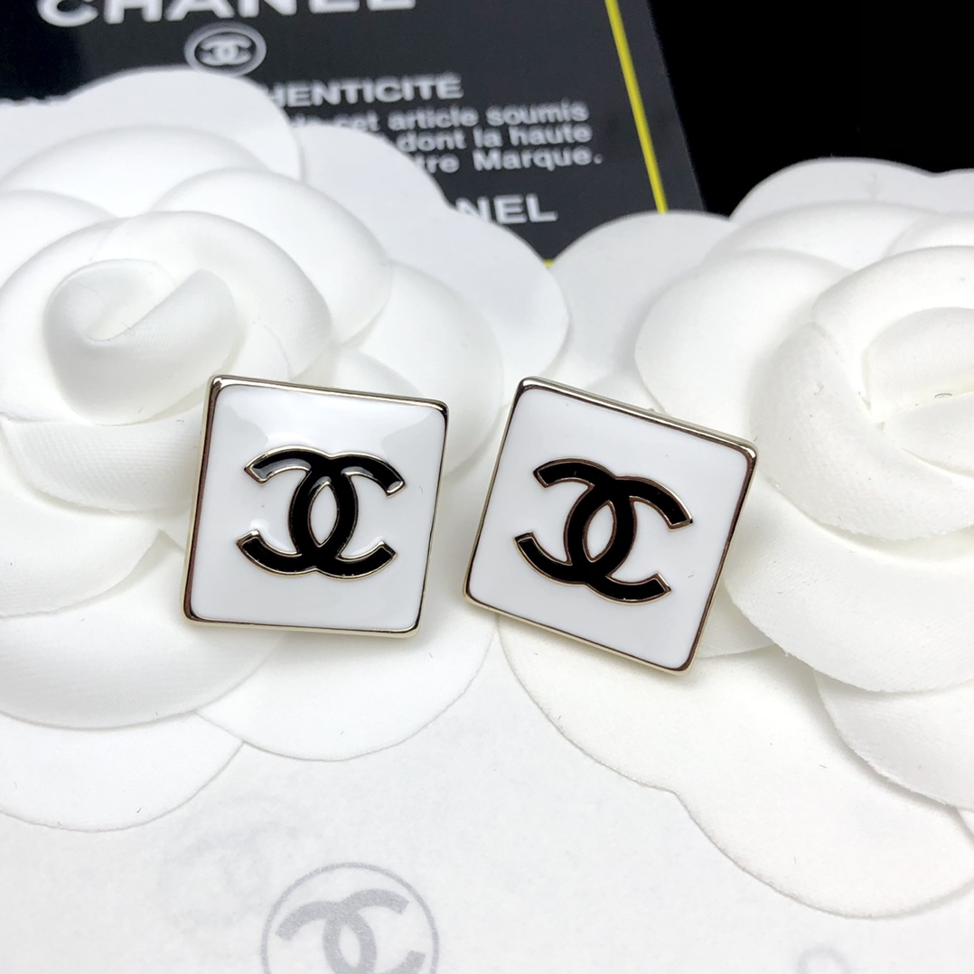 Chanel Earrings White