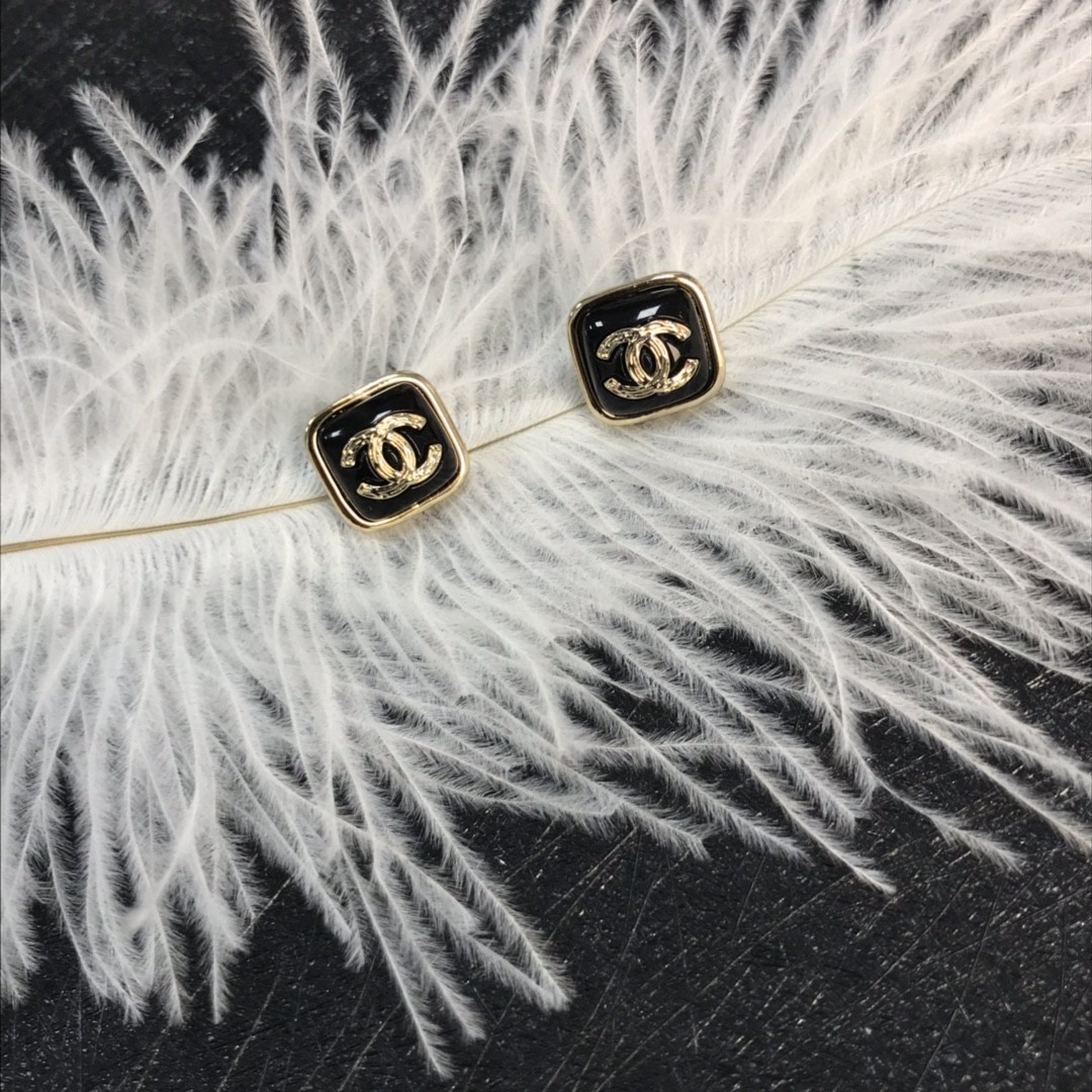 Chanel Earrings Black