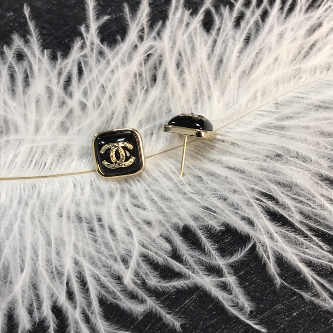Chanel Earrings Black