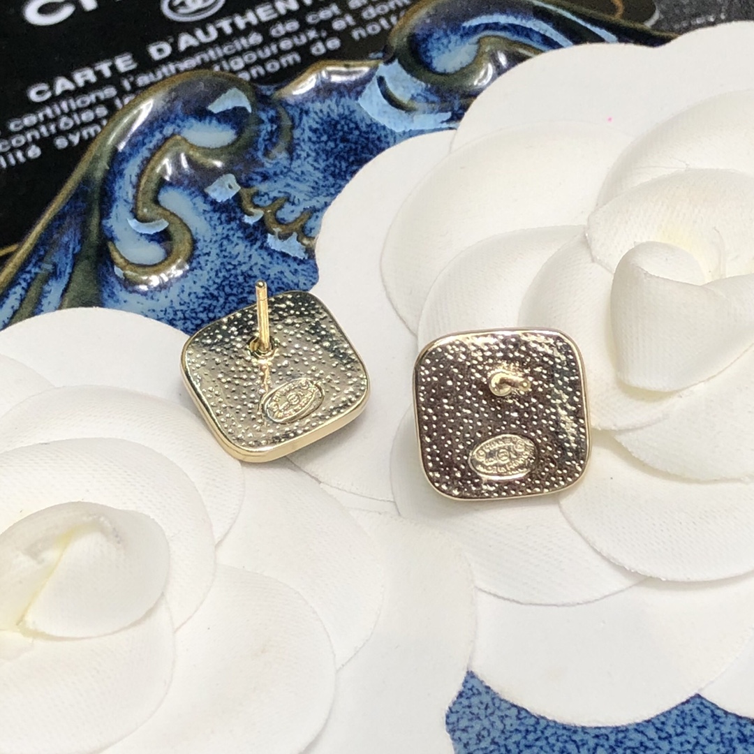 Chanel Earrings Black