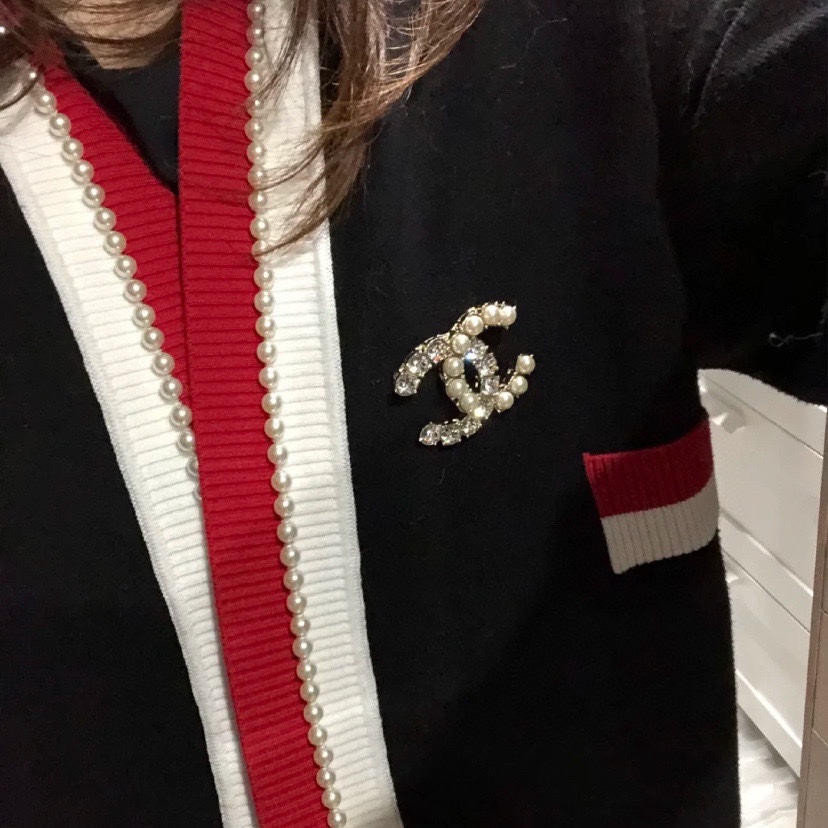 Chanel Female Brooch Pearl L