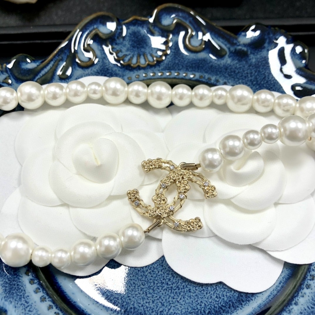 Chanel Necklace Pearl