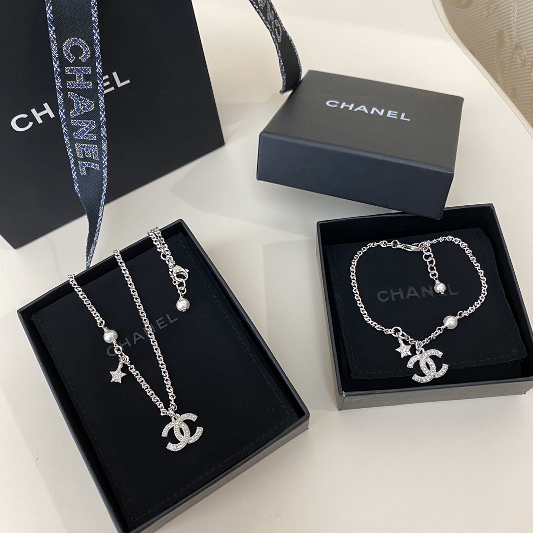 Chanel Basic Jewelry S-l
