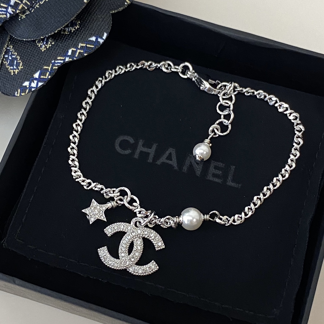 Chanel Basic Jewelry S-l