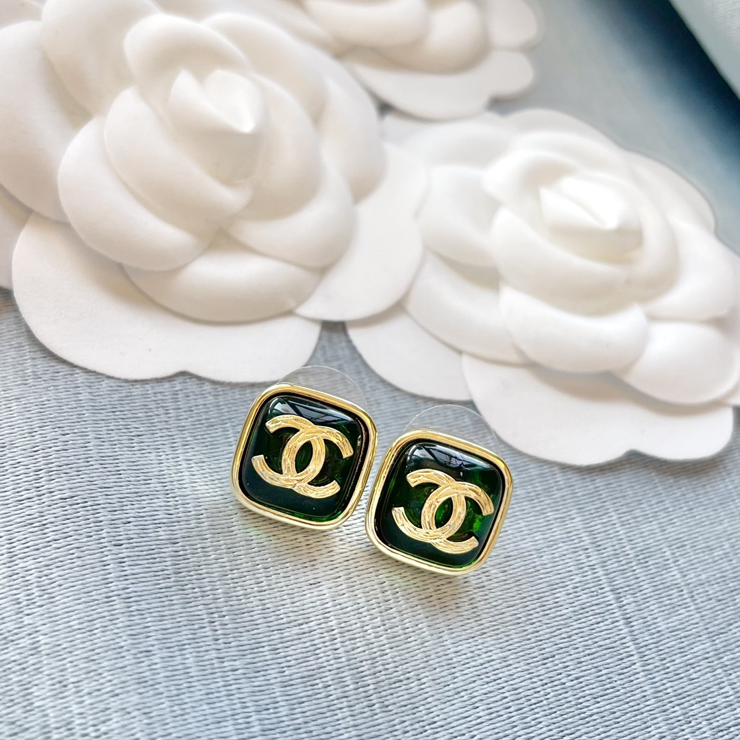 Chanel Earrings L