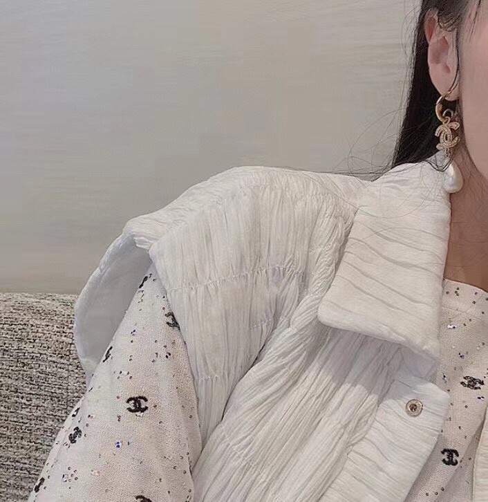 Chanel Earrings Pearl Gold L