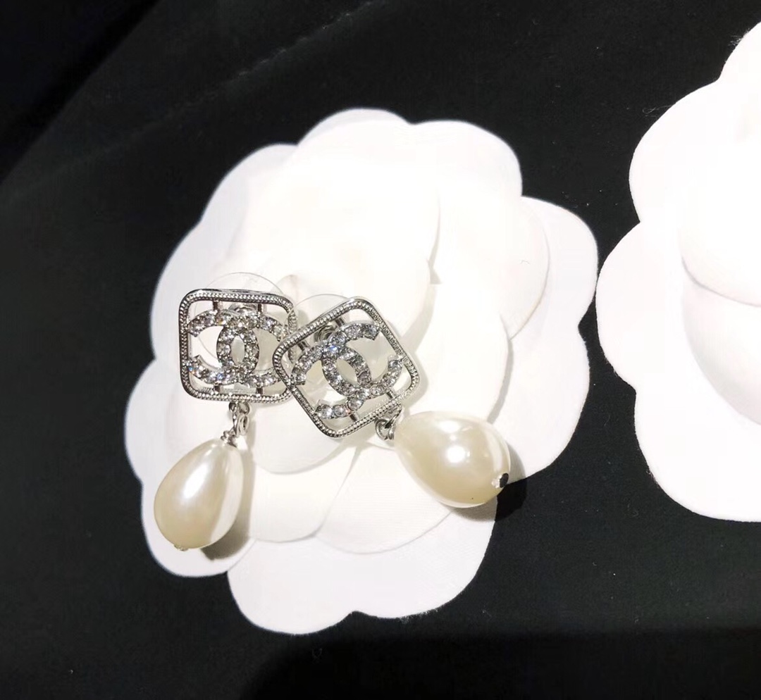 Chanel Earrings Silver Gold L