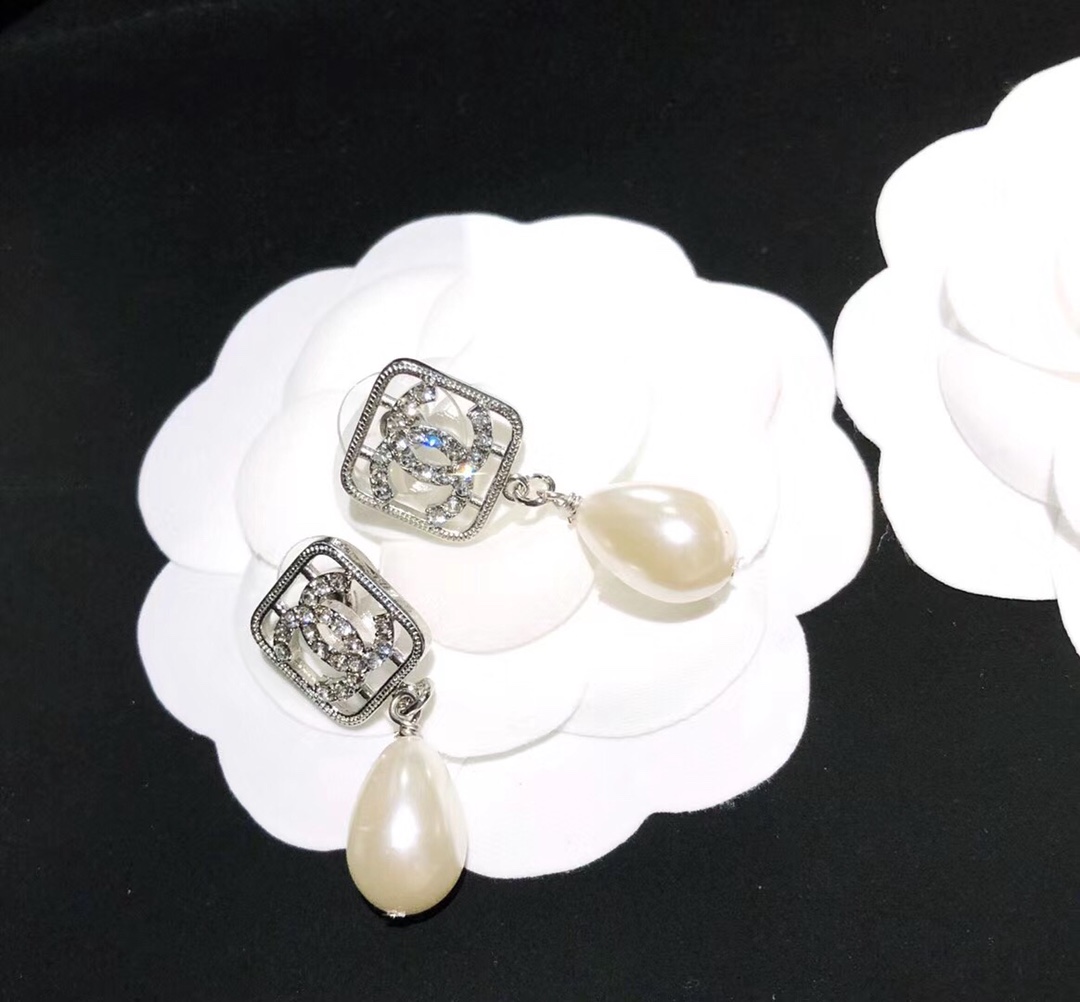 Chanel Earrings Silver Gold L