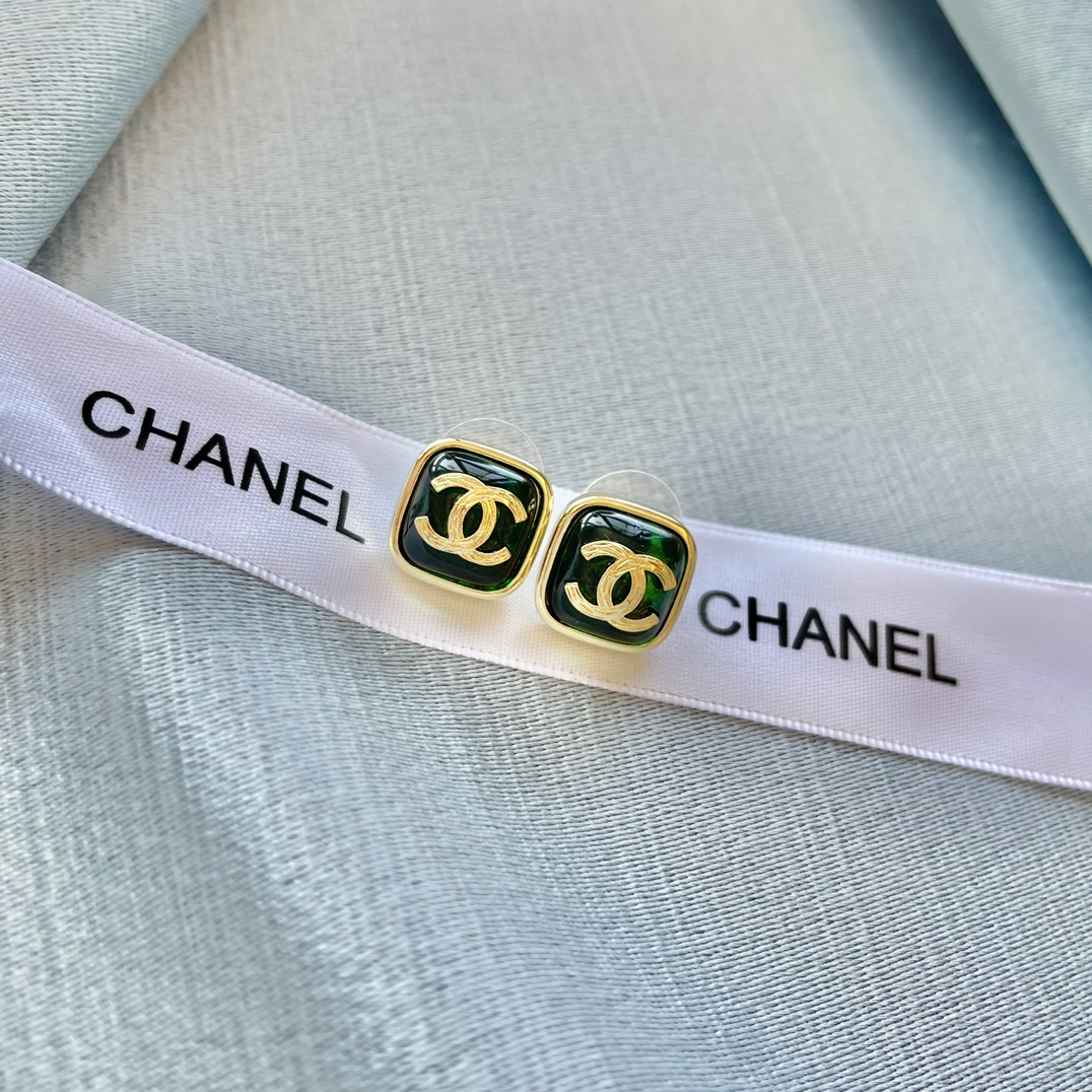 Chanel Earrings L