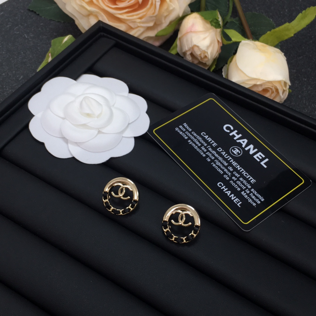 Chanel Earrings Black