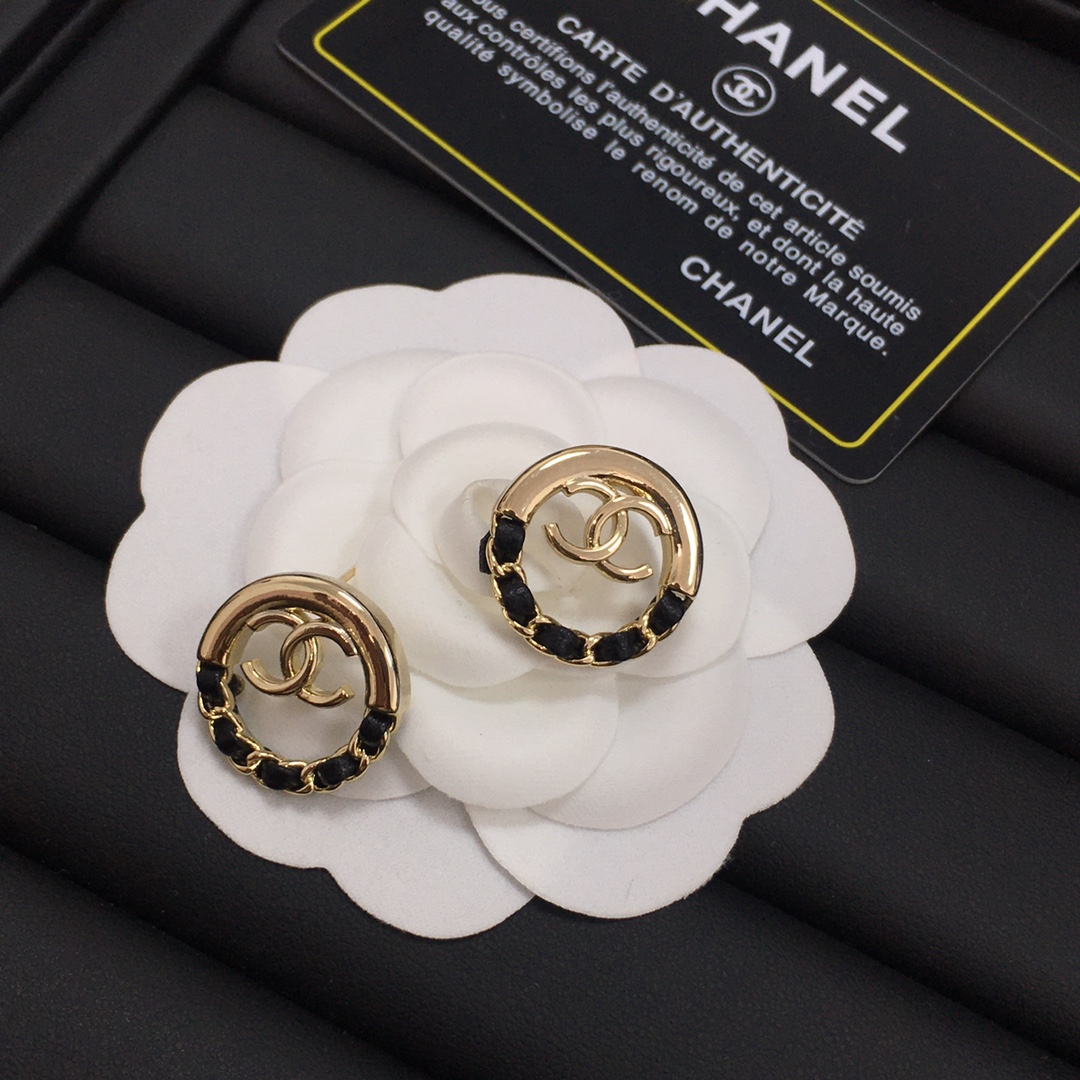 Chanel Earrings Black