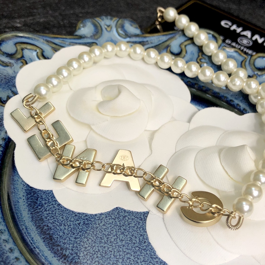 Chanel Necklace Pearl