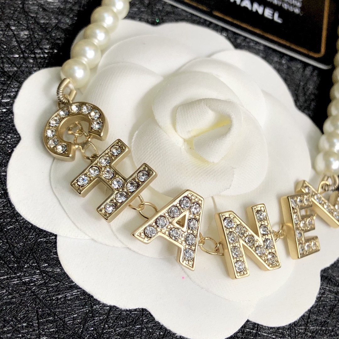 Chanel Necklace Pearl