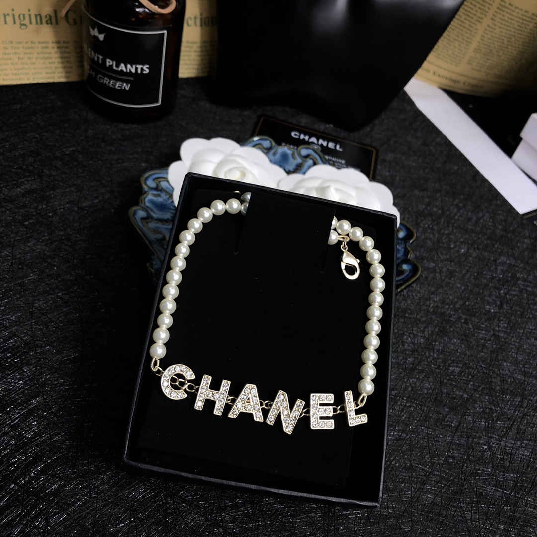 Chanel Necklace Pearl