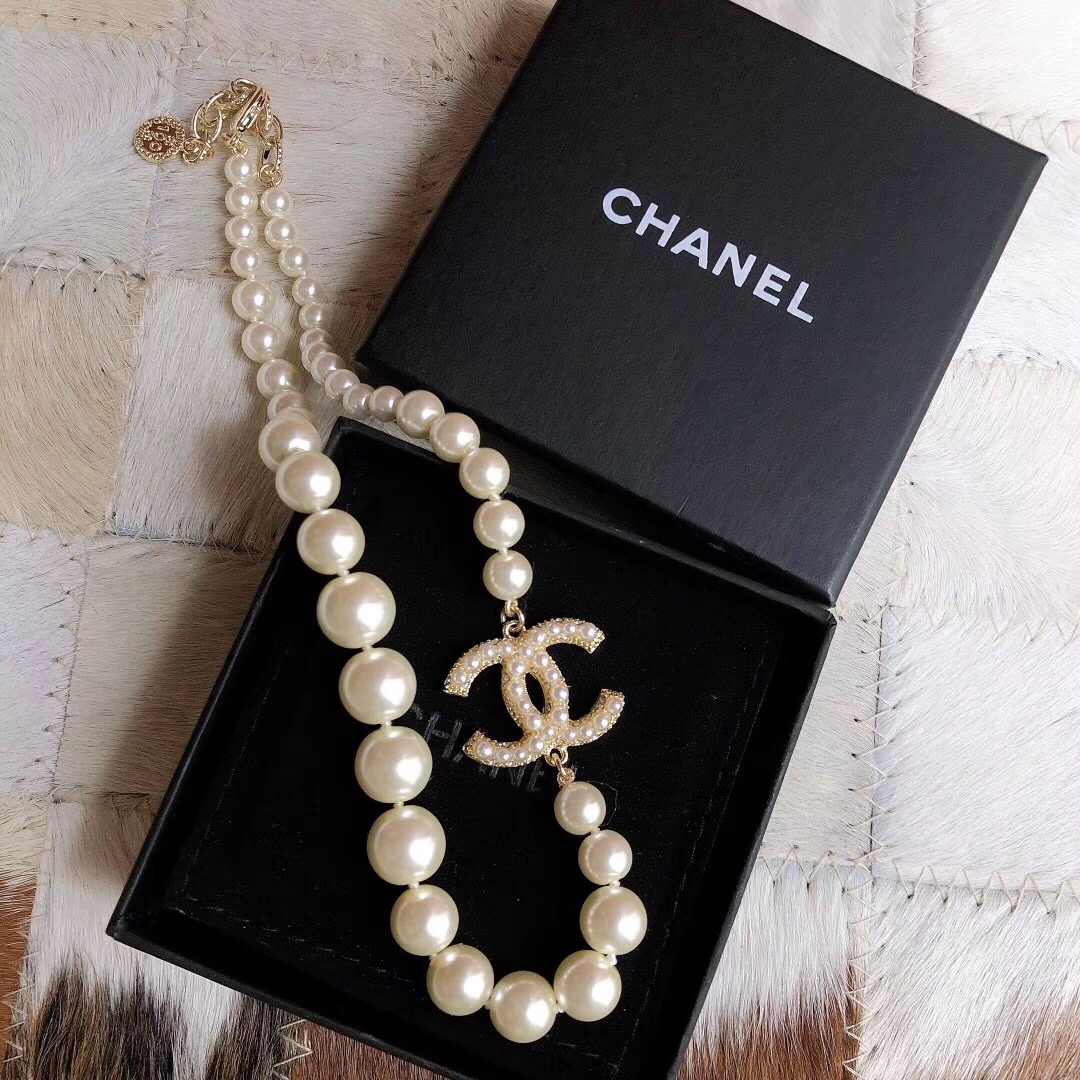 Chanel Necklace Pearl