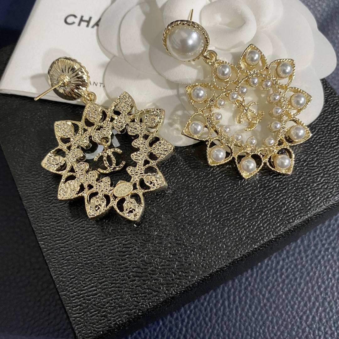 Chanel Earrings Silver
