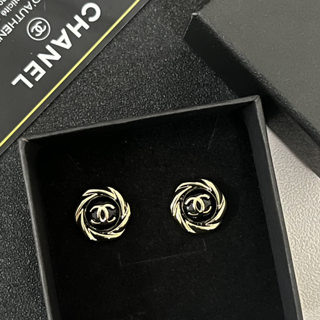 Chanel Earrings Black