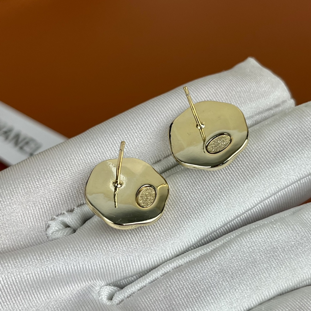 Chanel Earrings Black