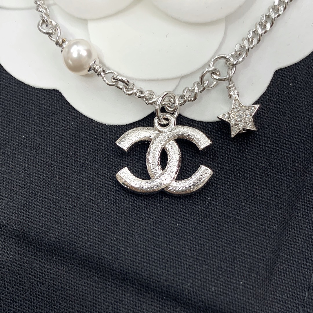 Chanel Necklace L