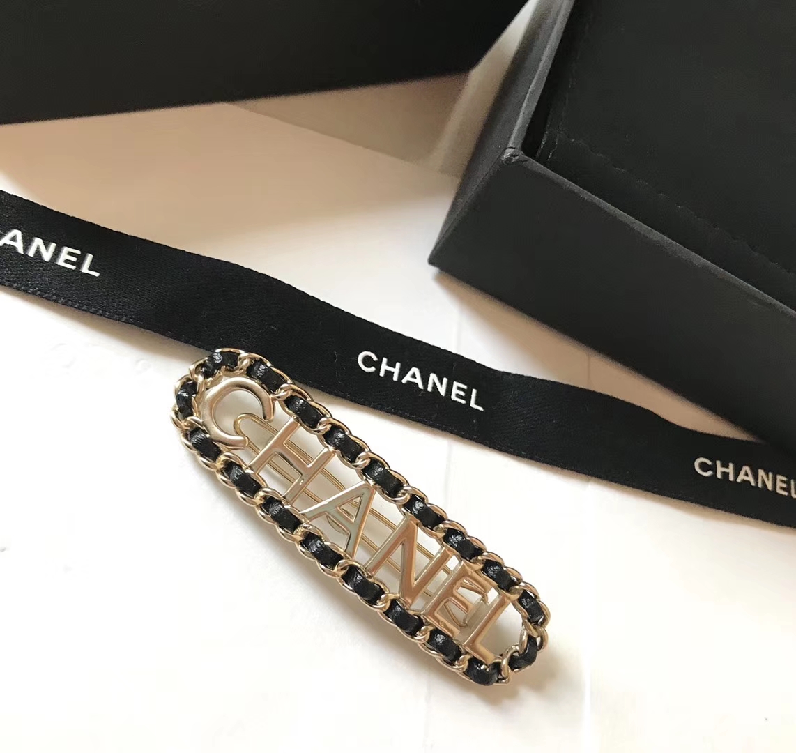 Chanel Basic Jewelry Black L