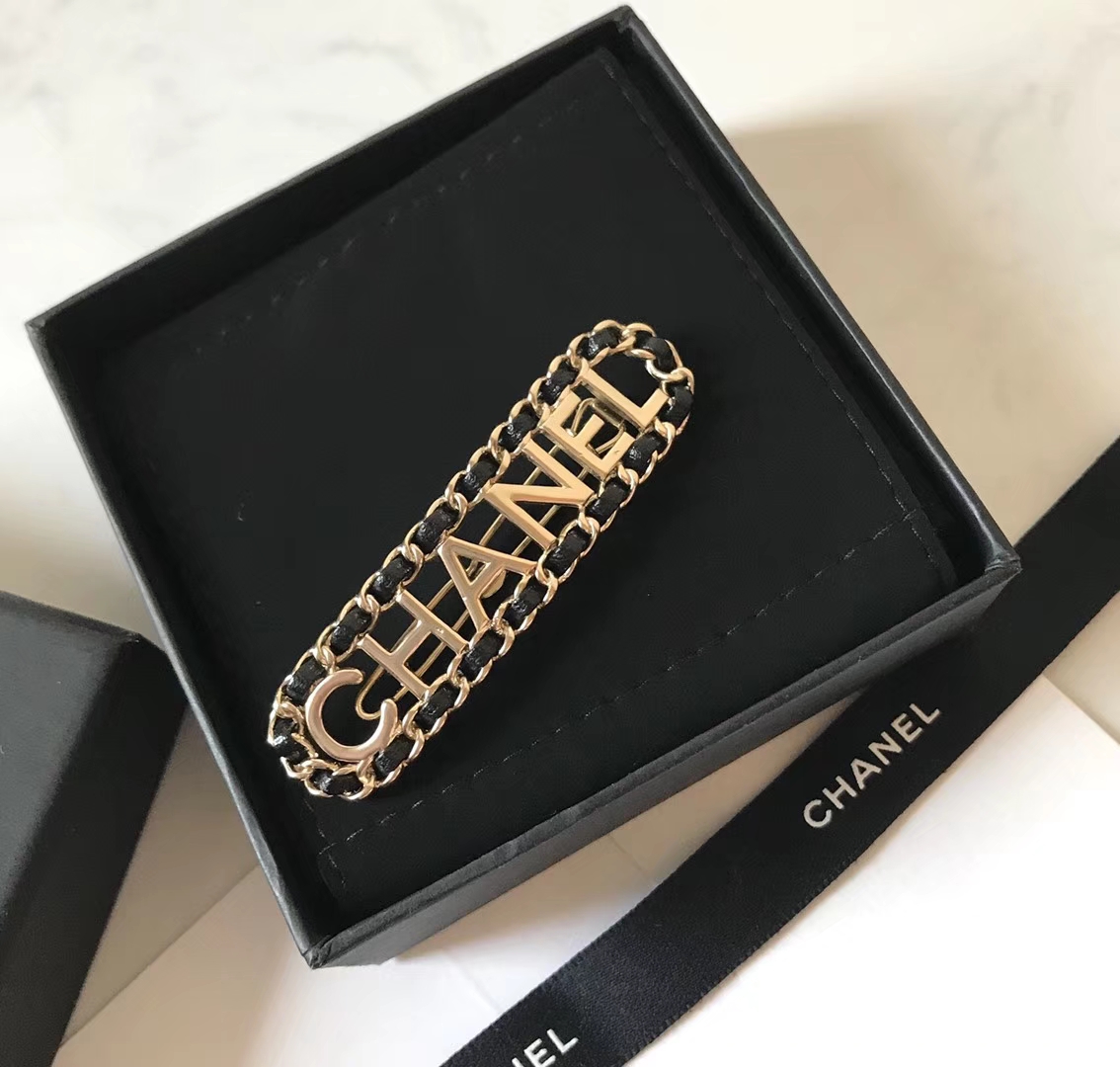Chanel Basic Jewelry Black L
