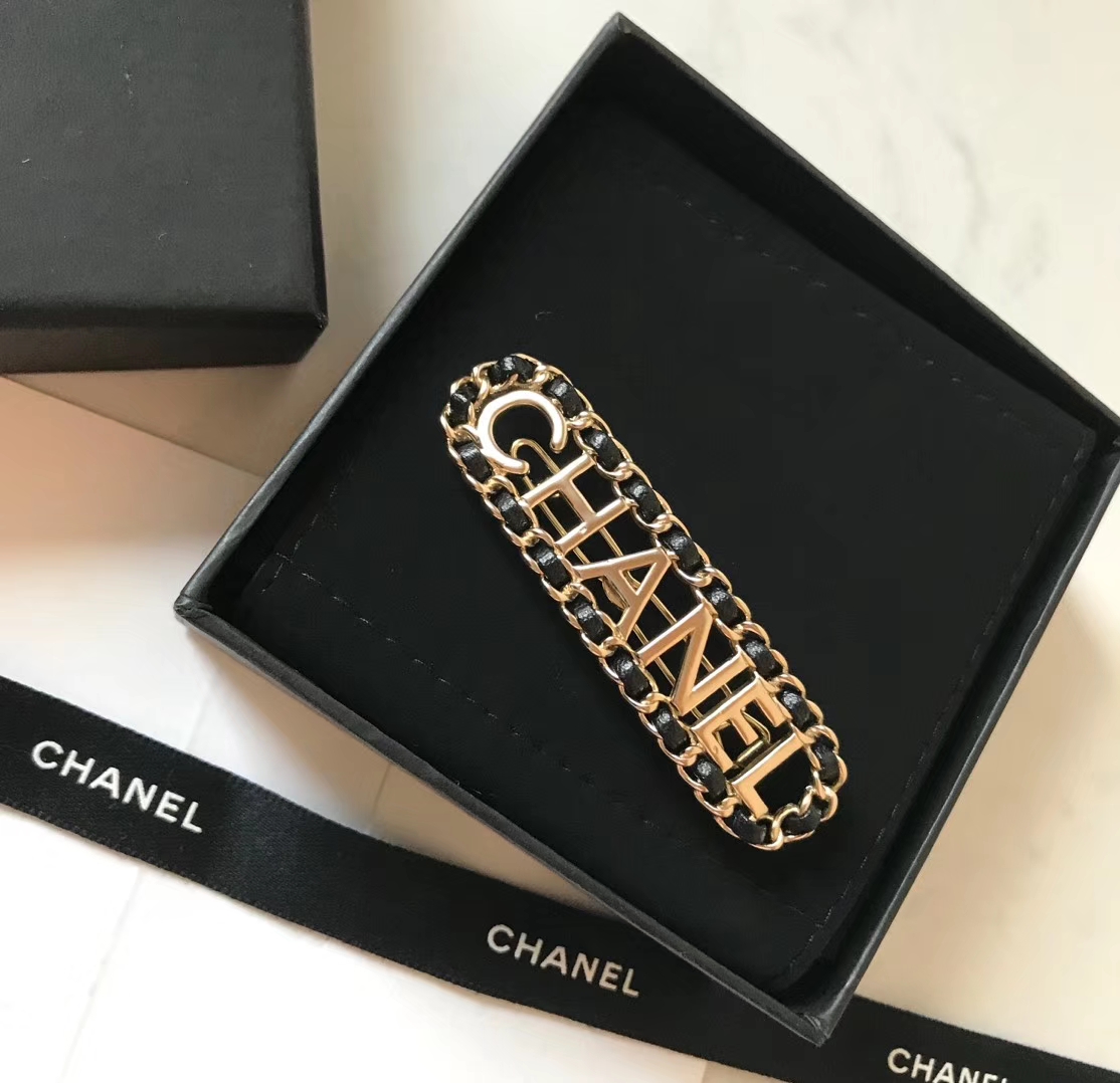 Chanel Basic Jewelry Black L