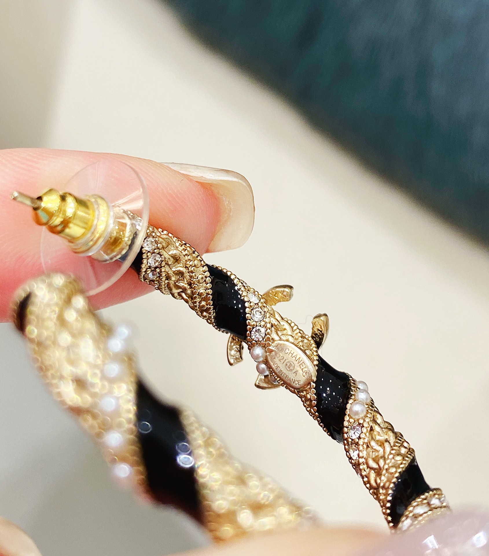 Chanel Earrings Black