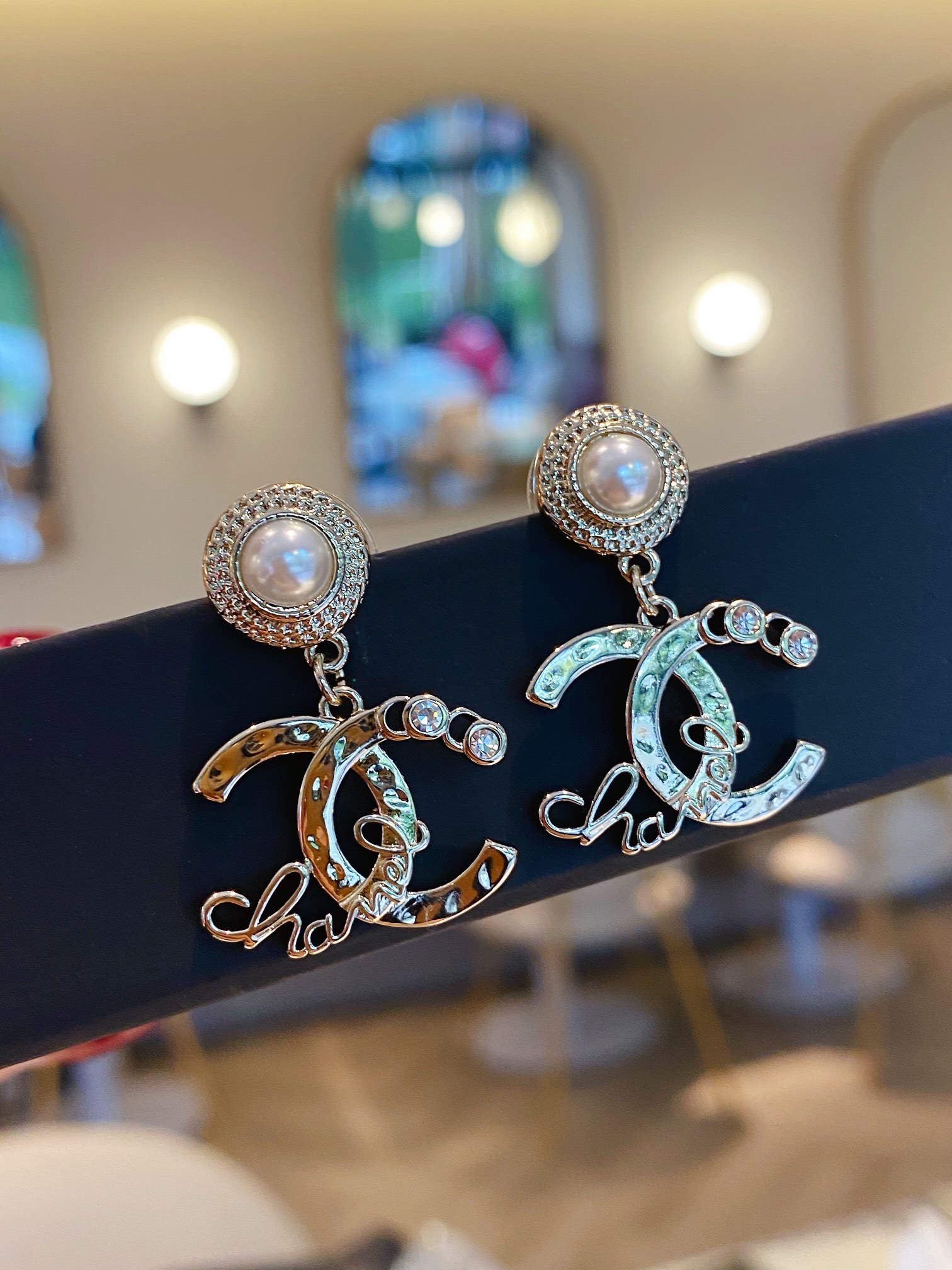 Chanel Earrings Inlaid