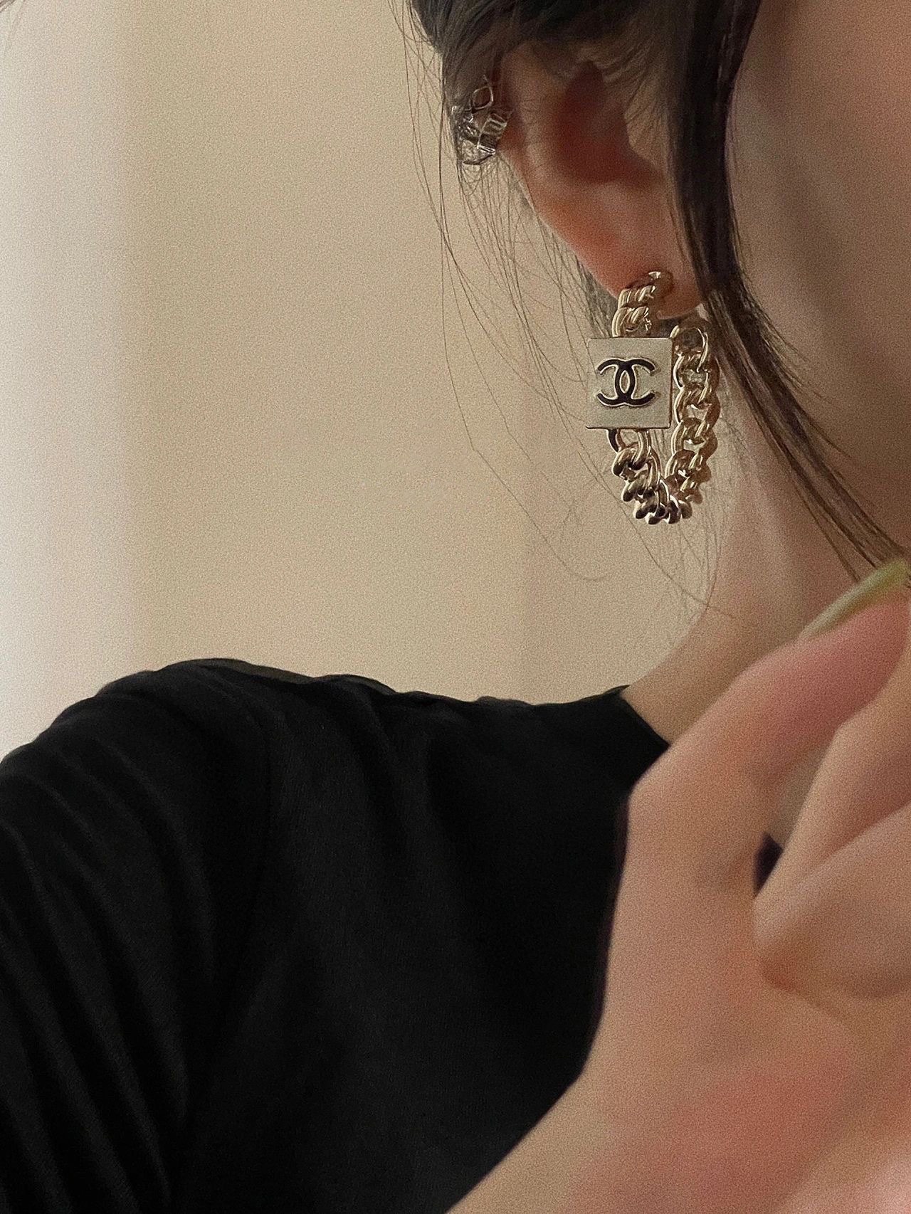 Chanel Earrings White