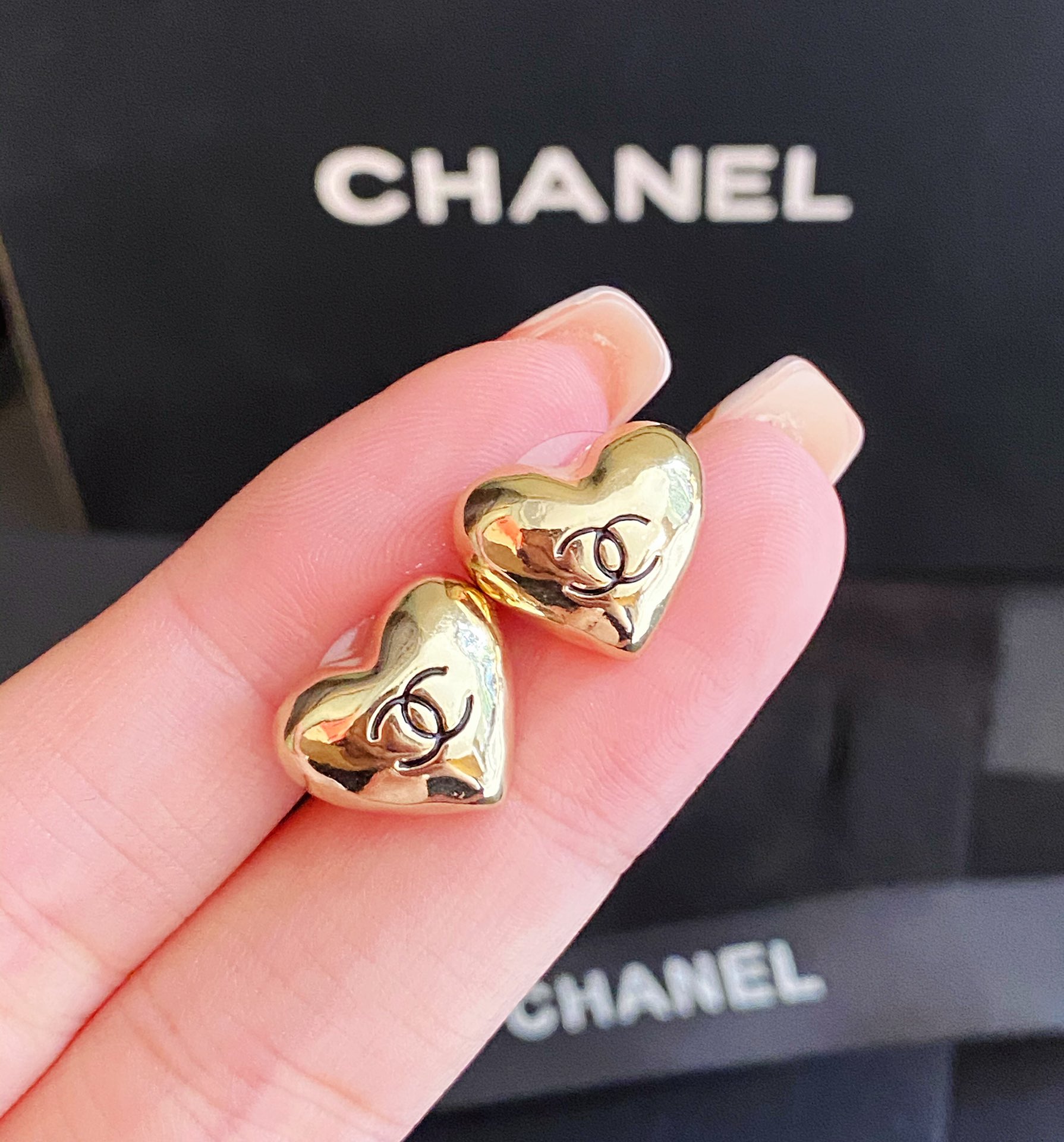 Chanel Earrings Gold