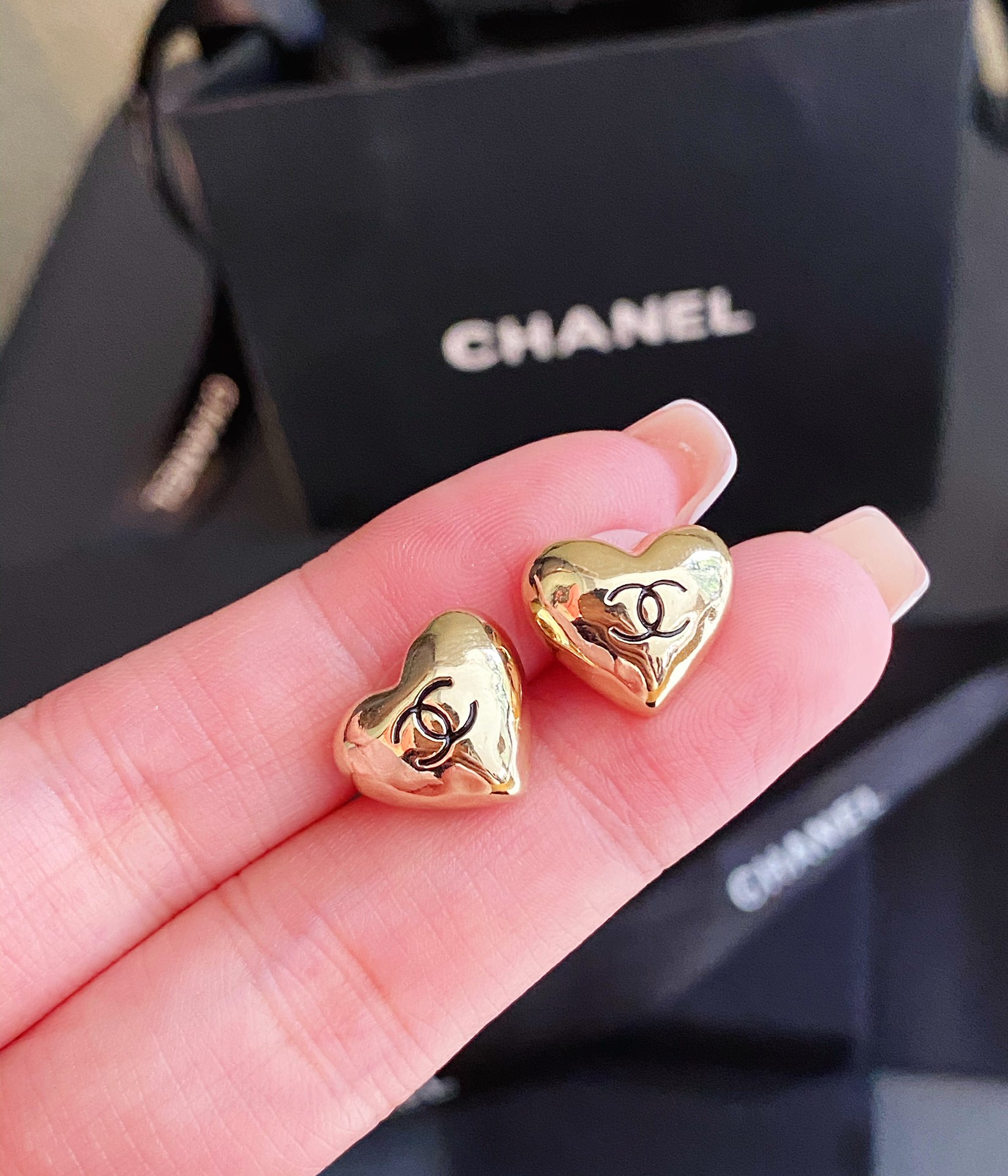 Chanel Earrings Gold
