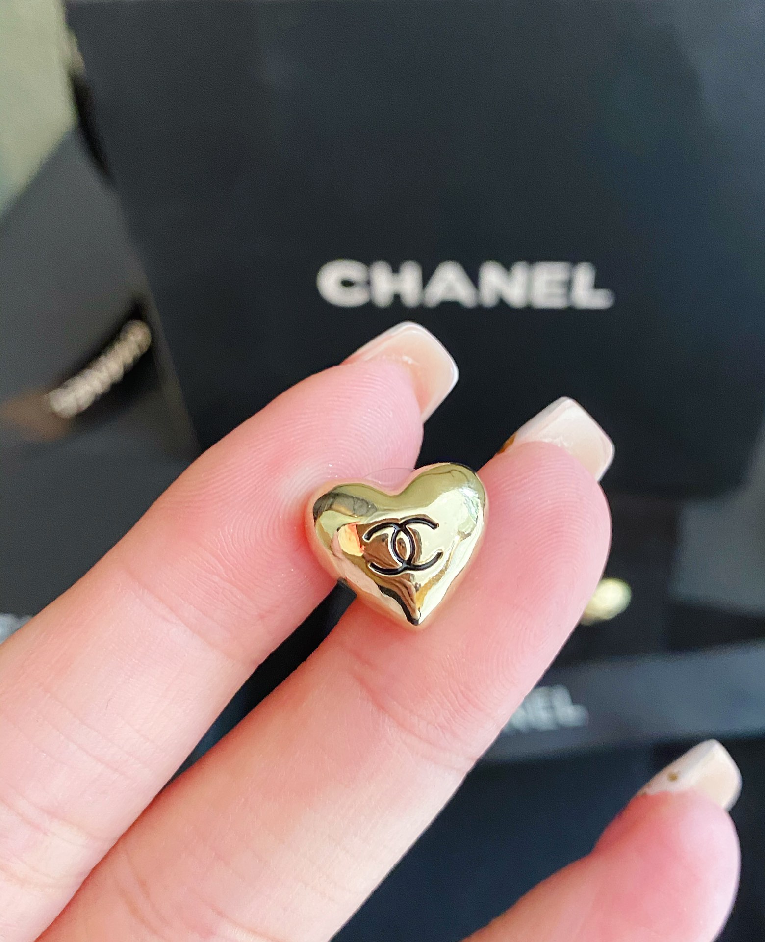 Chanel Earrings Gold