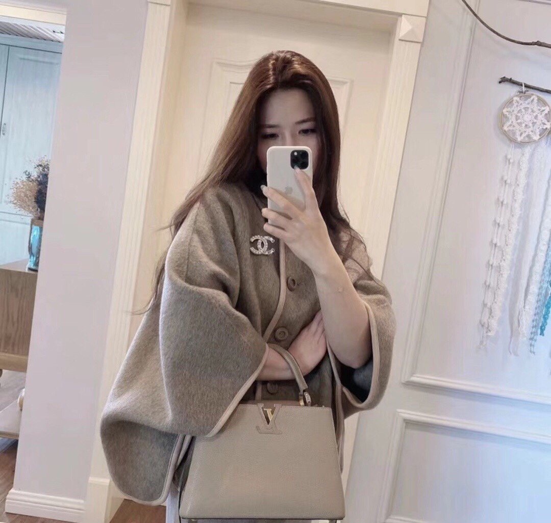 Chanel Brooch Pearl L