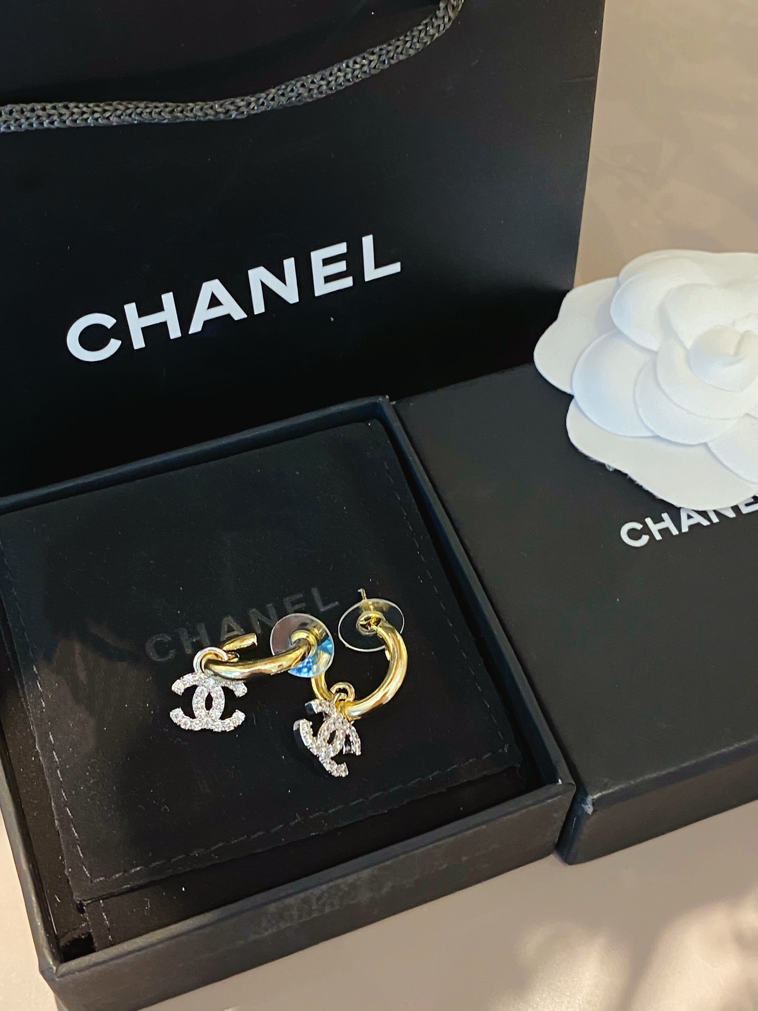 Chanel Earrings Gold