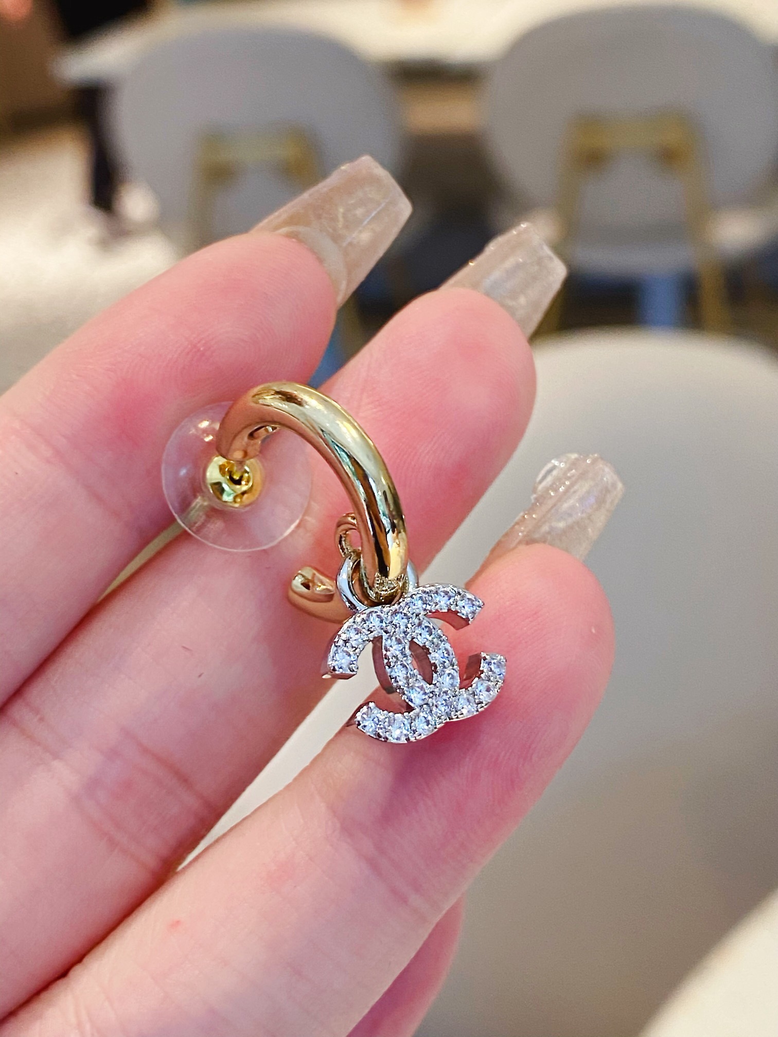 Chanel Earrings Gold