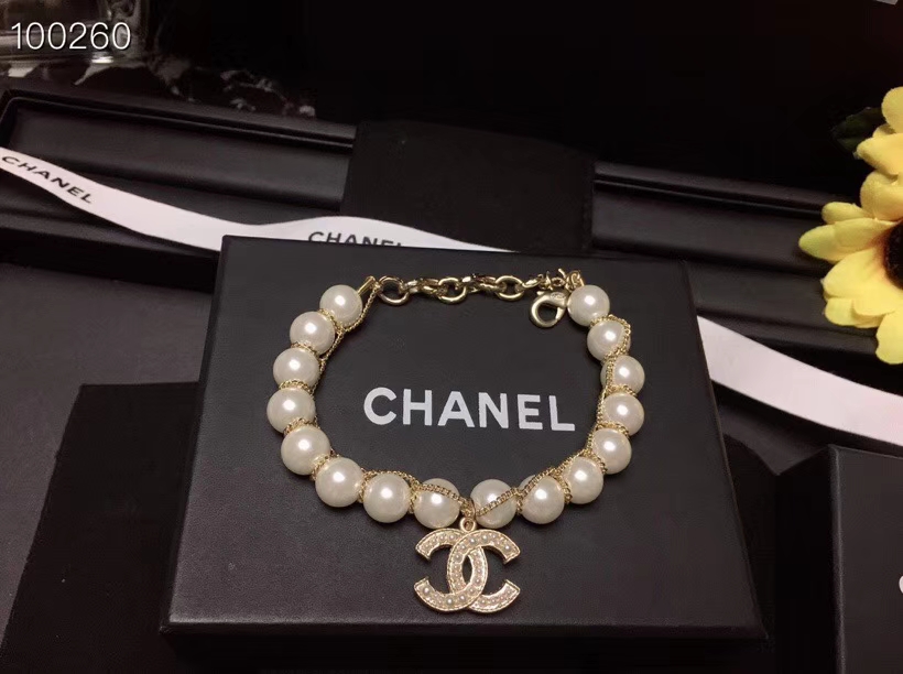 Chanel Bracelet Pearl
