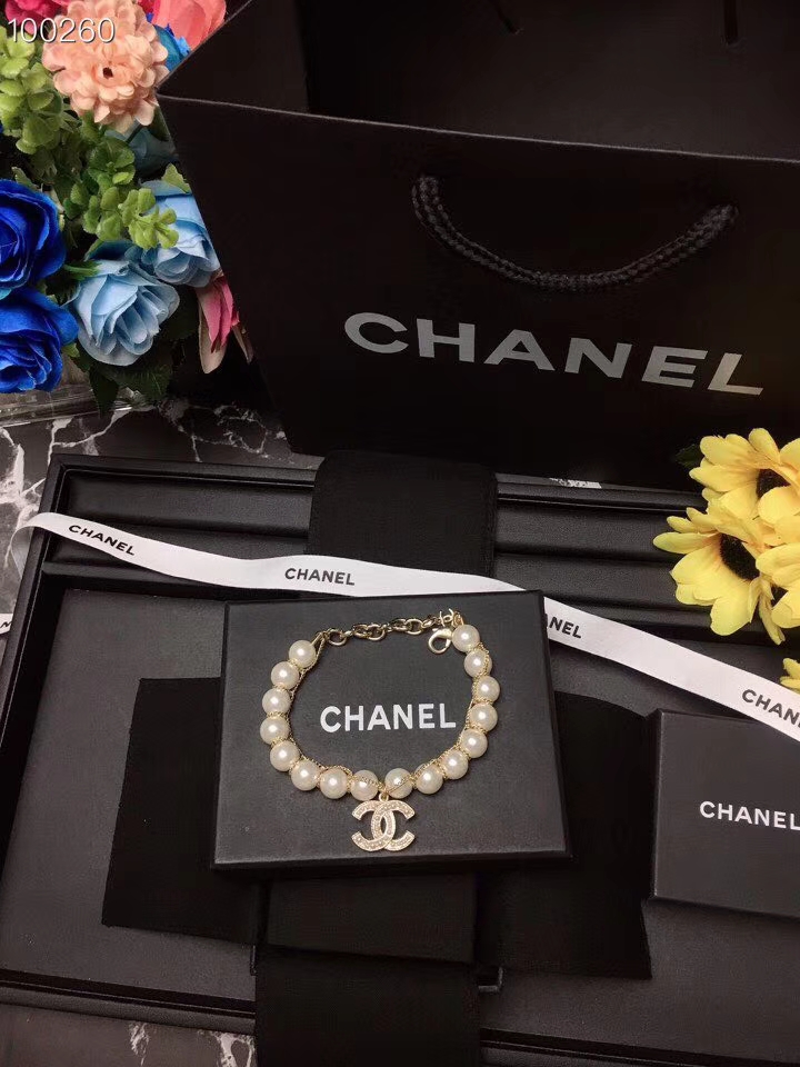 Chanel Bracelet Pearl