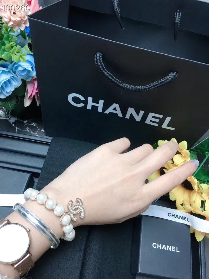 Chanel Bracelet Pearl