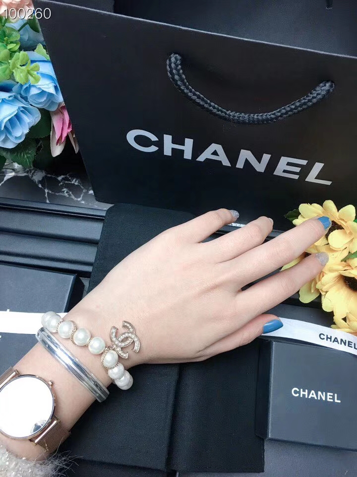 Chanel Bracelet Pearl