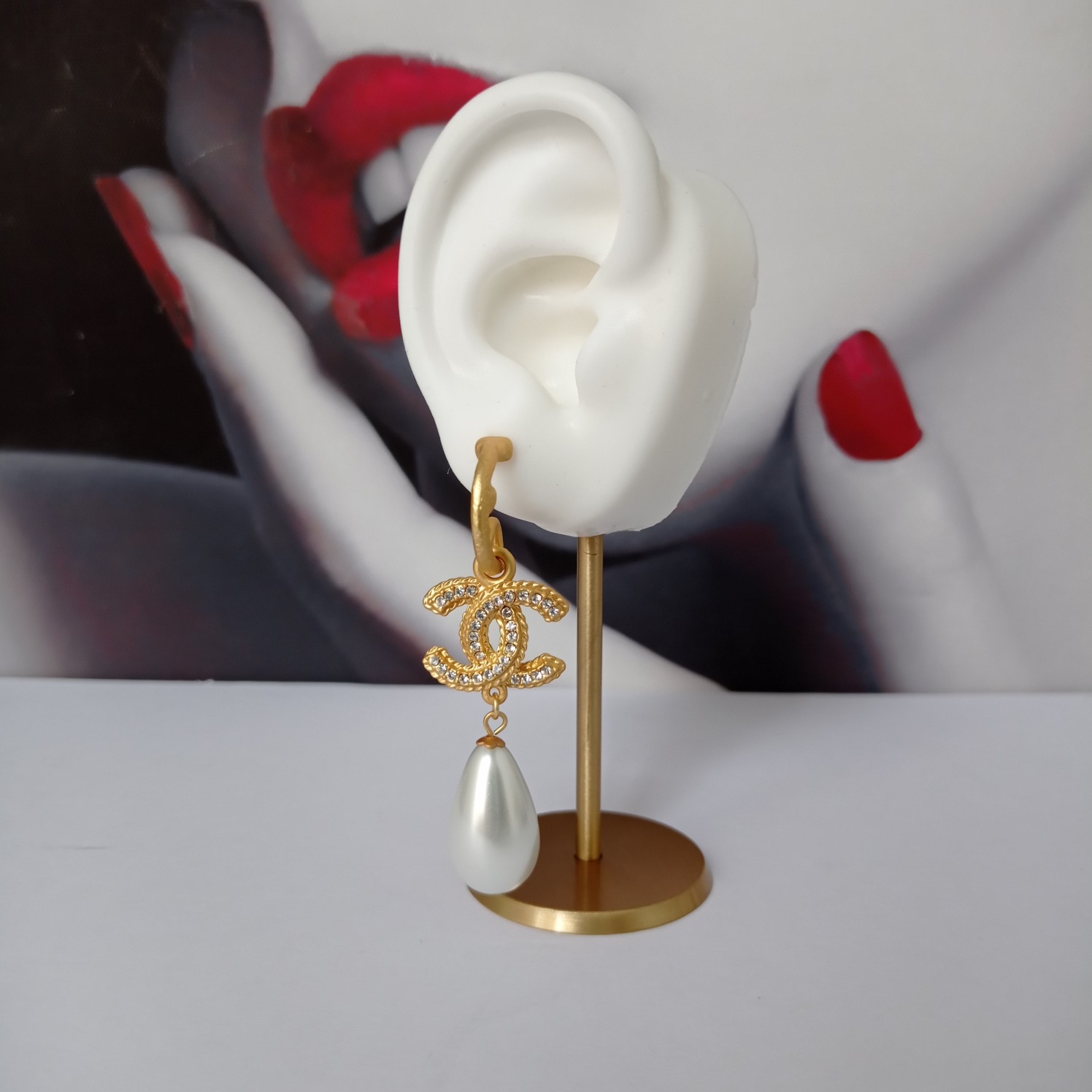 Chanel Earrings Pearl