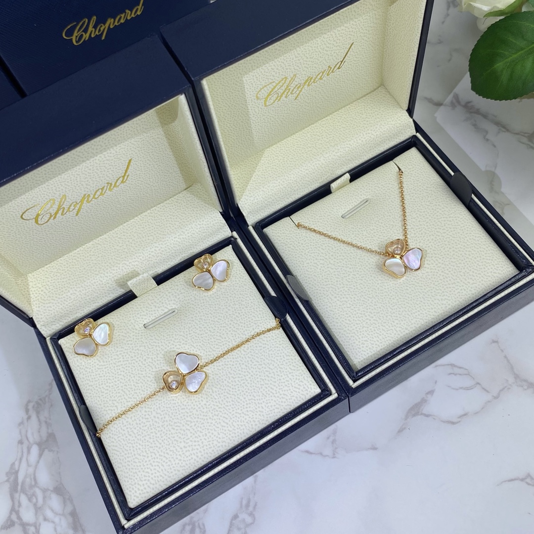 Chopard Earrings Rose Gold