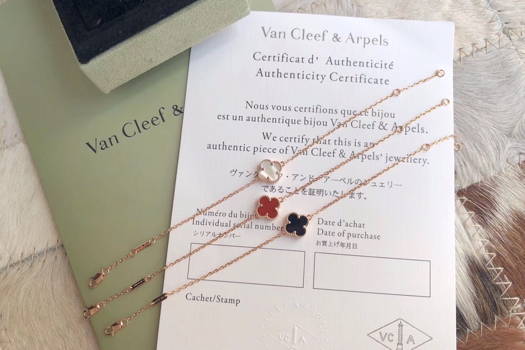 Van Cleef Arpels Bracelet Gold Rose Gold S