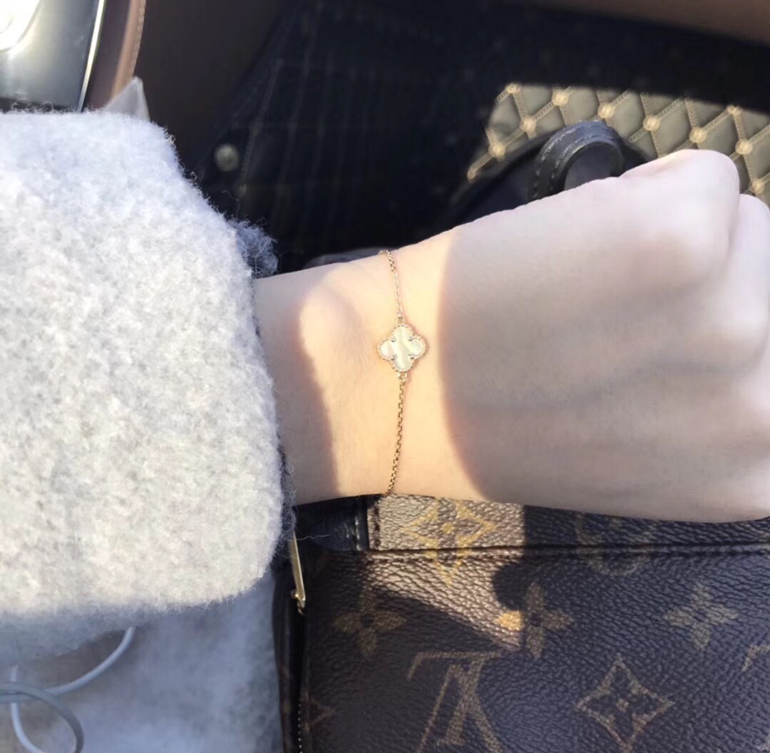 Van Cleef Arpels Bracelet Gold Rose Gold S