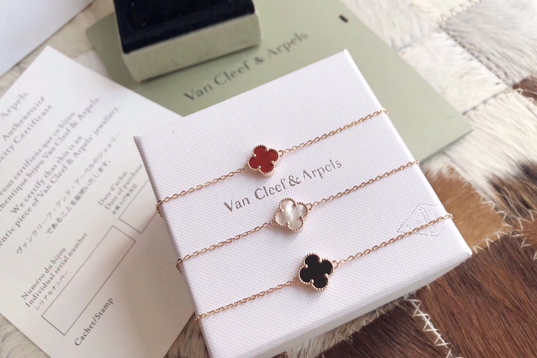 Van Cleef Arpels Bracelet Gold Rose Gold S