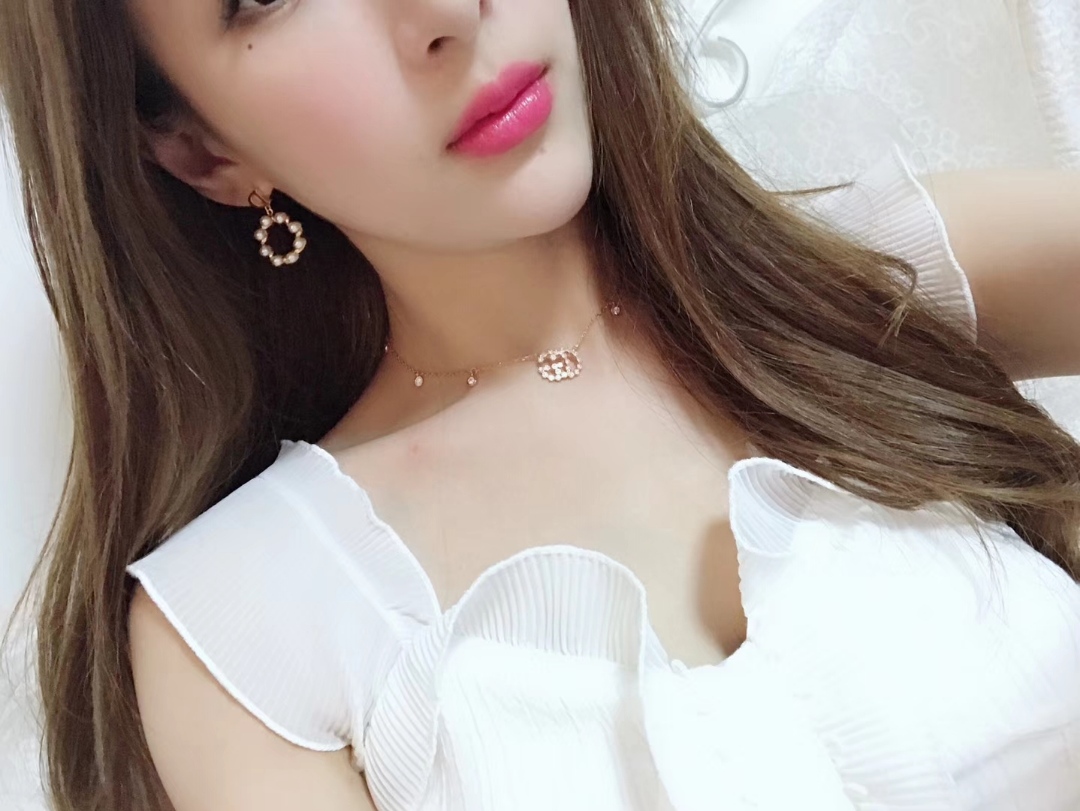 Dior Earrings Pearl L