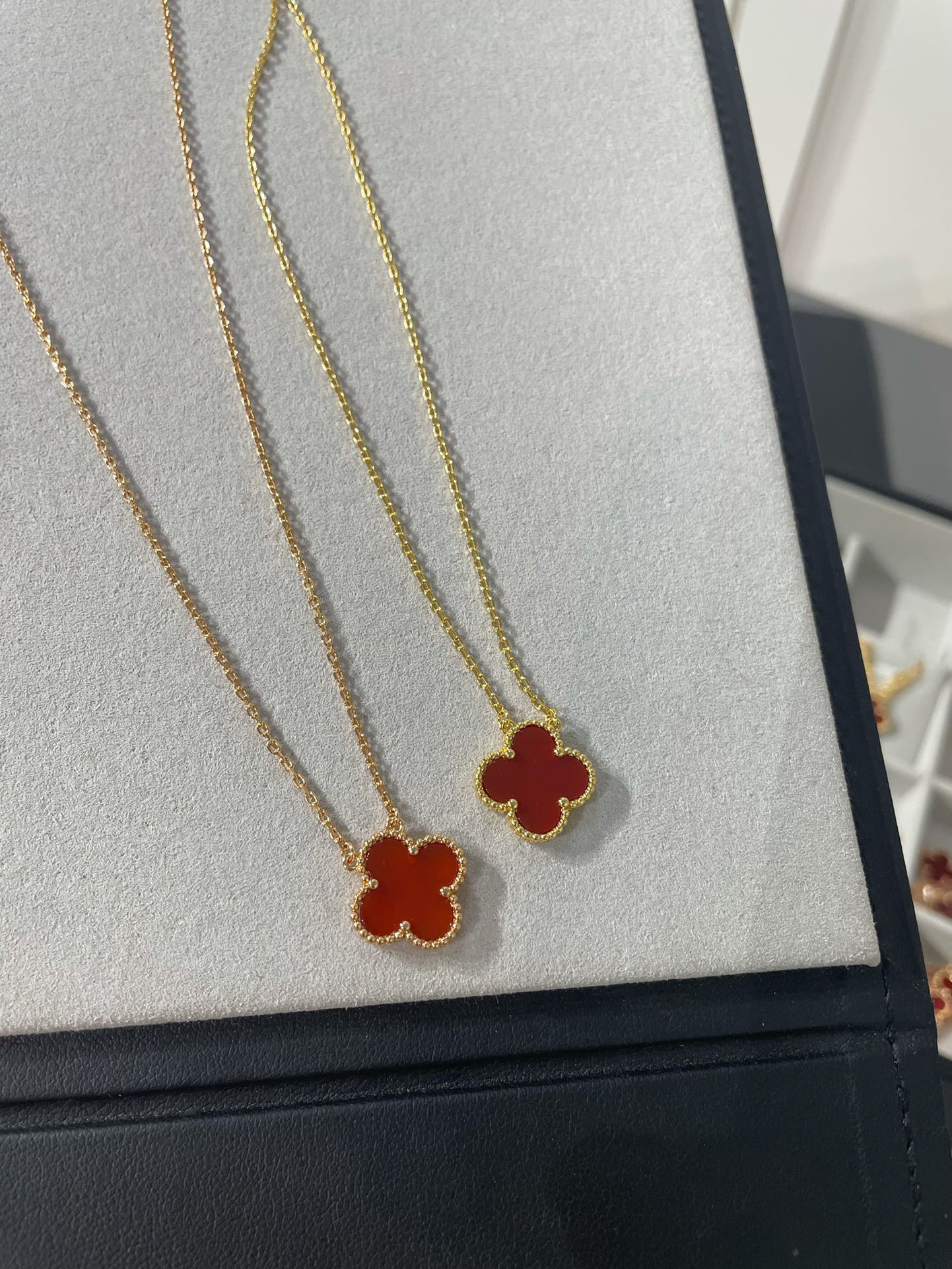 Van Cleef Arpels Basic Jewelry