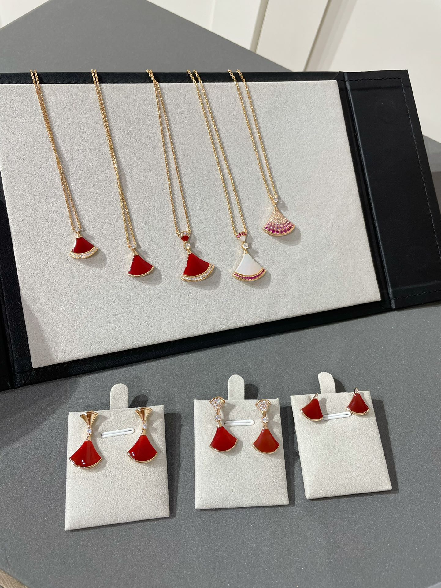 Bvlgari Basic Jewelry