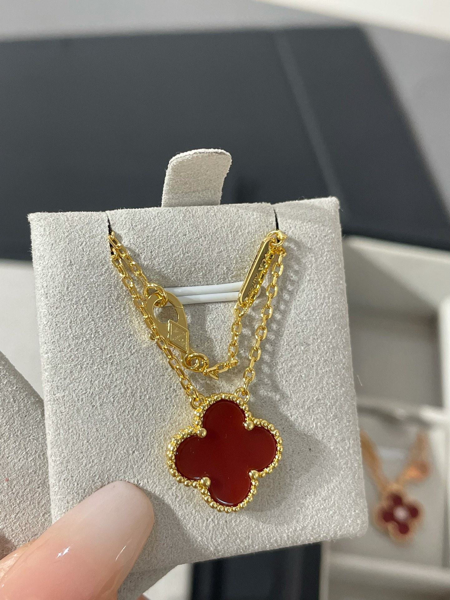 Van Cleef Arpels Basic Jewelry